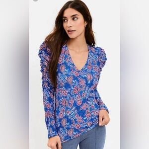LOFT Blue Floral Ruched Puff Long Sleeve V-neck Knit Top Size Medium